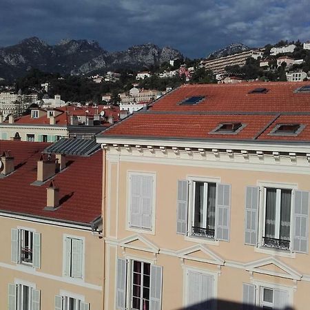 מנטון 22 Place Saint-Roch מראה חיצוני תמונה