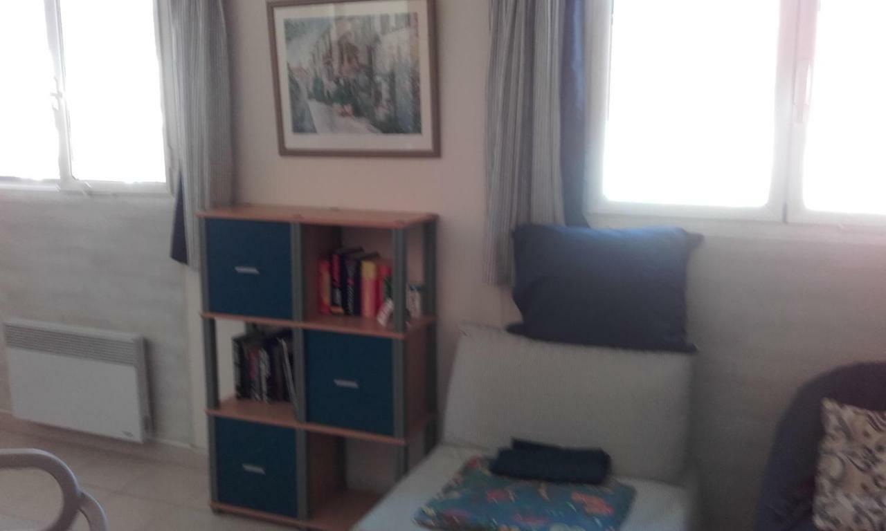 מנטון 22 Place Saint-Roch מראה חיצוני תמונה